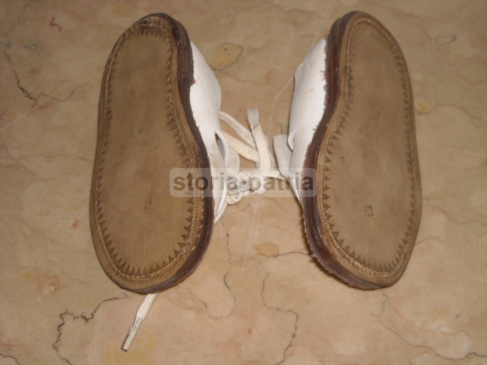 Abbigliamento Per Bambole O Bambolotti, Scarpine Da Collezione, Vintage, Utilissime immagine 2