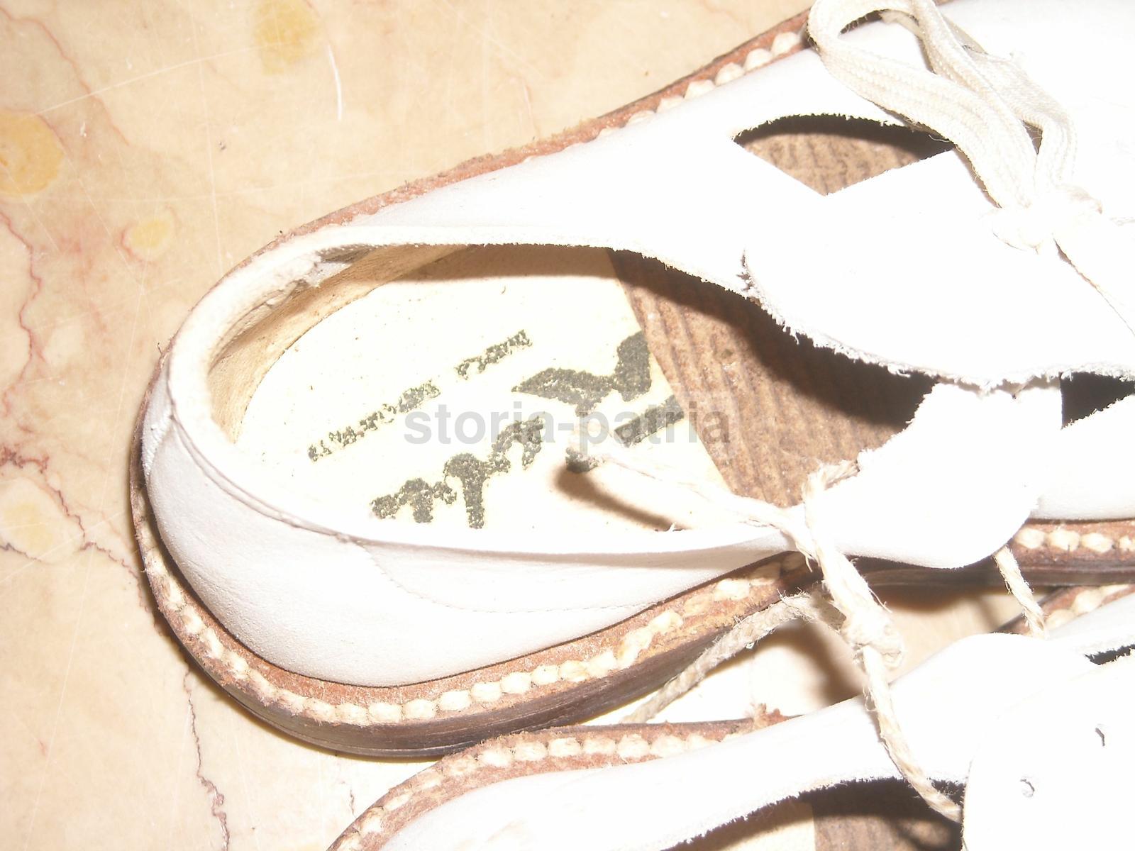 Abbigliamento Per Bambole O Bambolotti, Scarpine Da Collezione, Vintage, Utilissime immagine 5