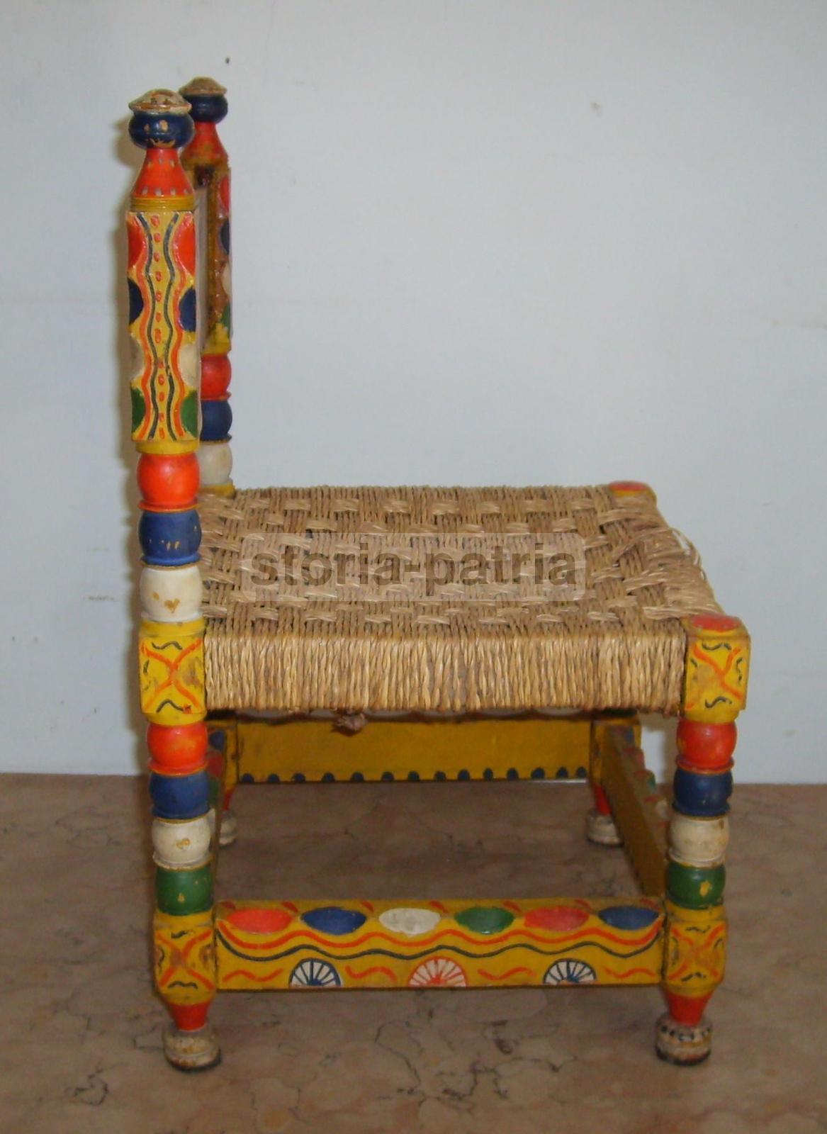 Arte Popolare Italiana, Antica Ebanisteria, Piccola Sedia Impagliata, Dipinta, Bella immagine 9