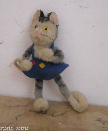 Bellissimo Pupazzetto d'Epoca, Gattina Vestita, Graziosa immagine 1