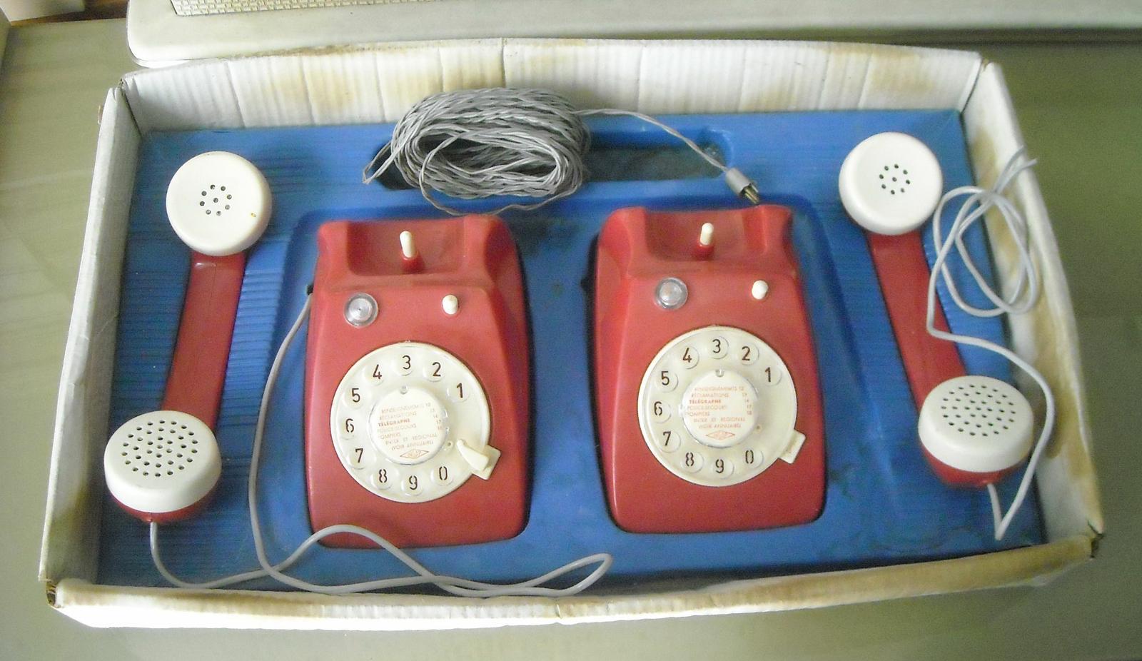 Vecchio Gioco Per Bambini, Telefonia, Coppia Di Telefoni Giocattolo, Ingap, d'Epoca immagine 4